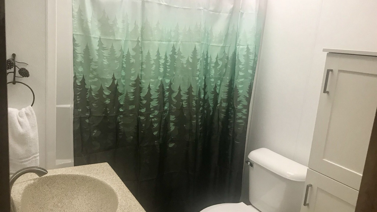 Photo of Bathroom in Brethren