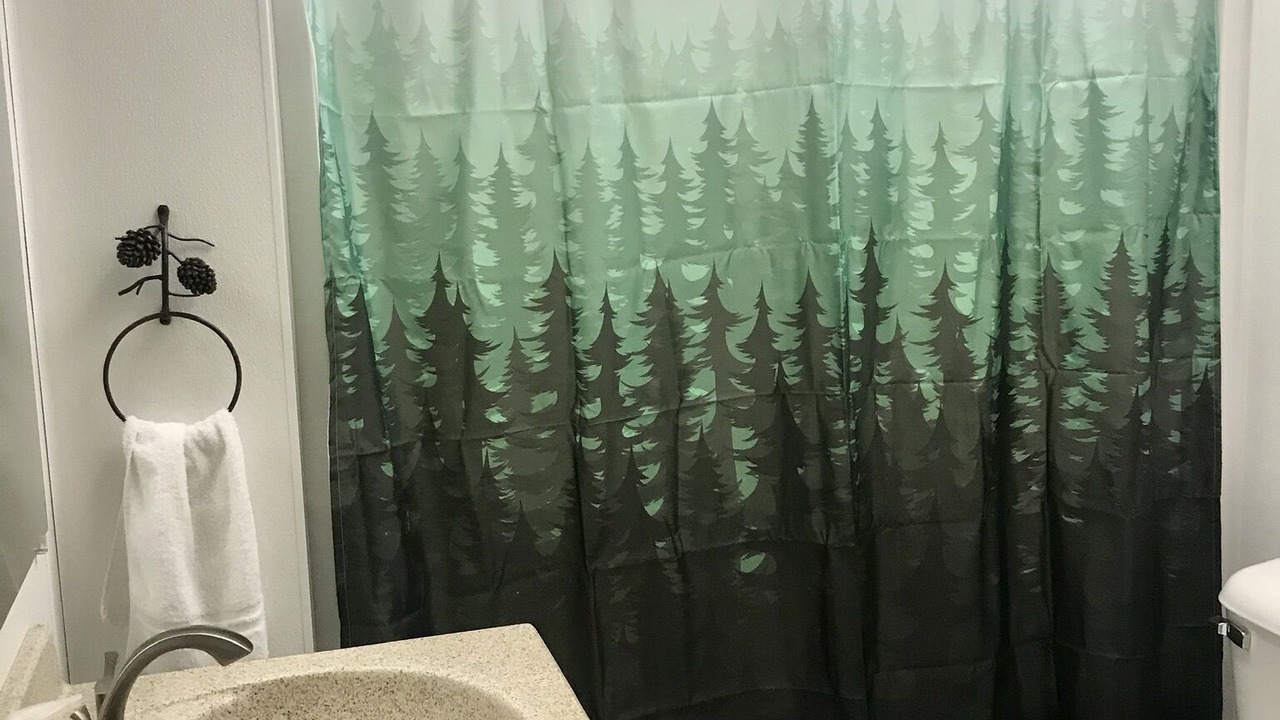 Photo of Bathroom in Brethren