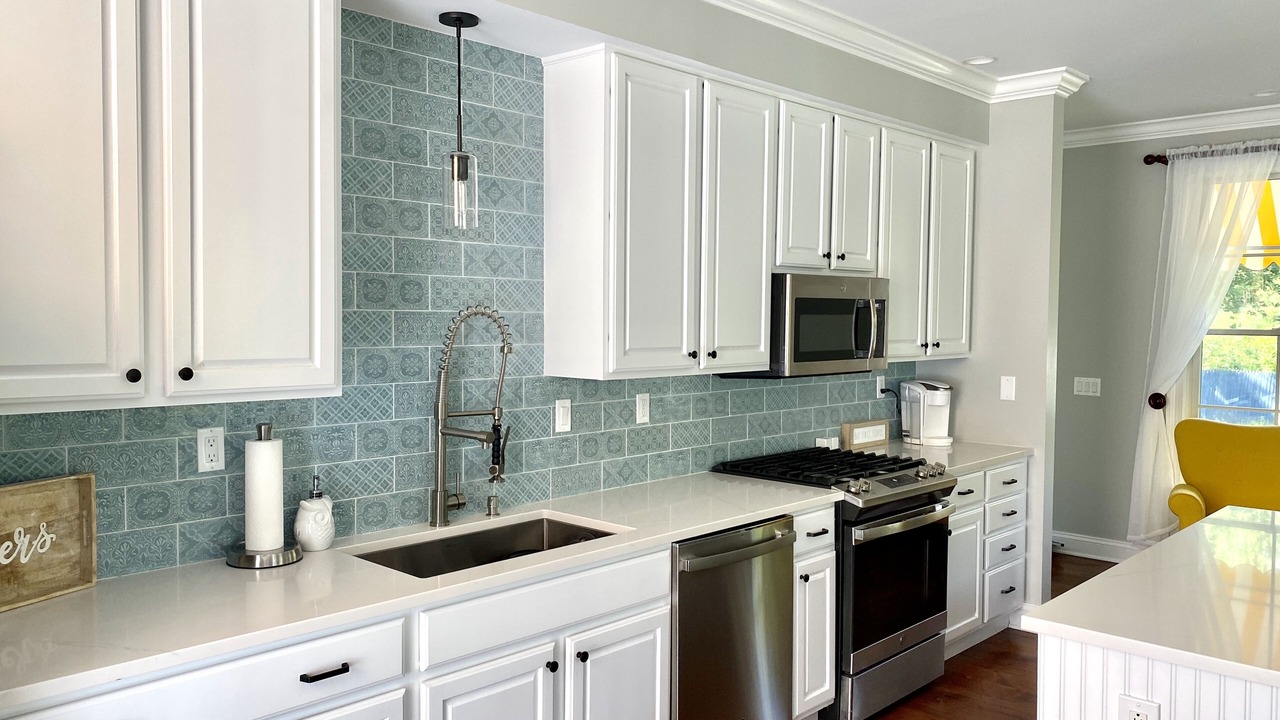 Photo of Kitchen in White Lake