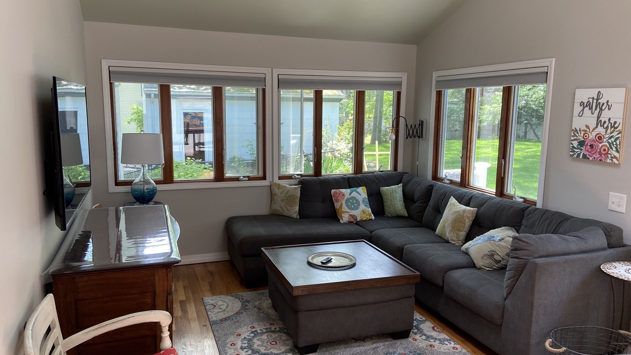 Photo of Livingroom in Mattituck