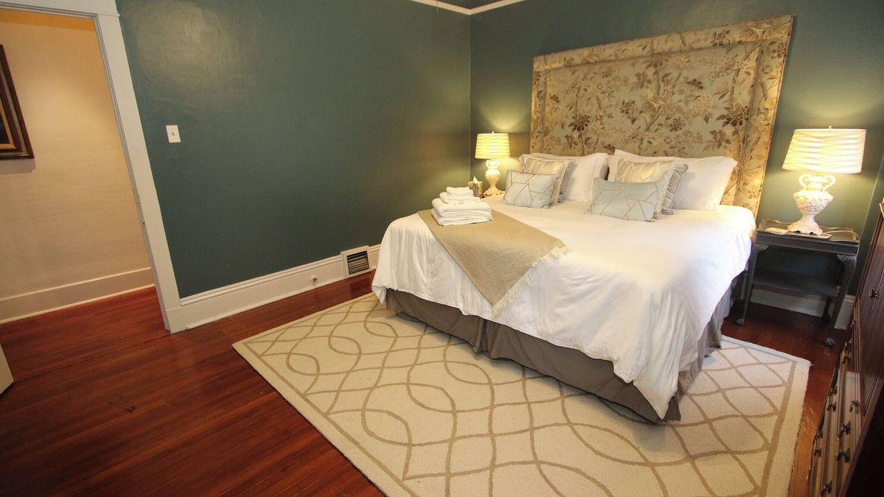 Photo of Bedroom in Broadmoor