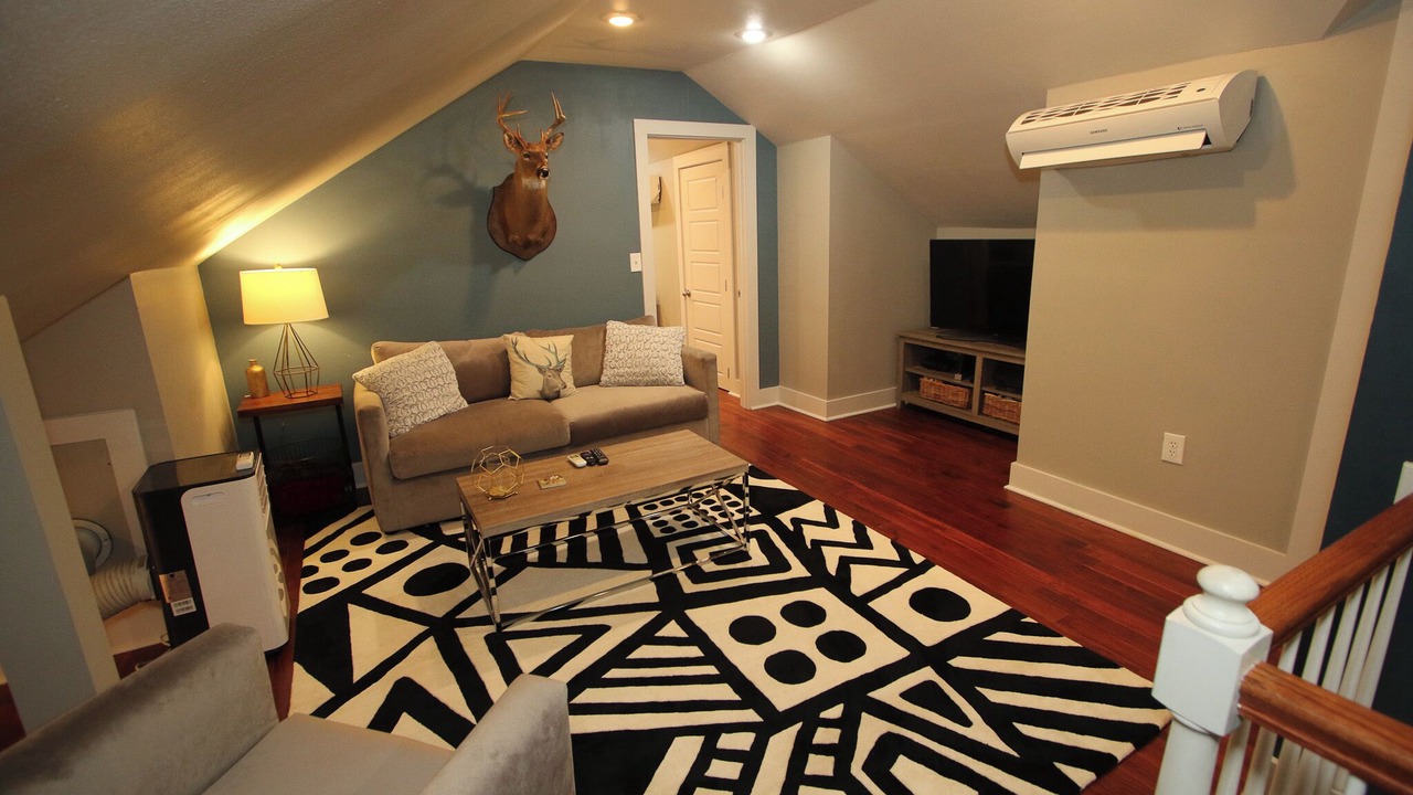 Photo of Livingroom in Broadmoor