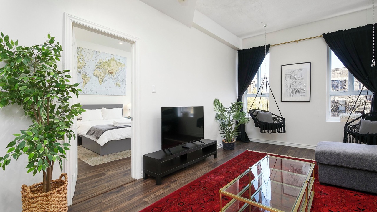 Photo of Bedroom in Plateau Mont Royal