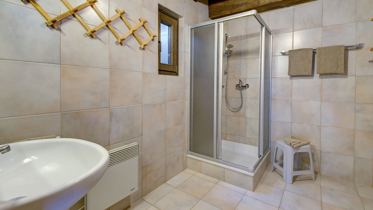 Photo of Bathroom in Zettersfeld Ski Resort