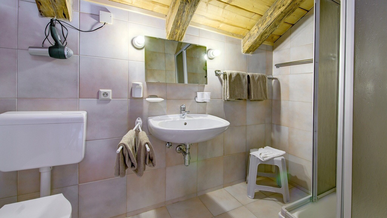 Photo of Bathroom in Zettersfeld Ski Resort
