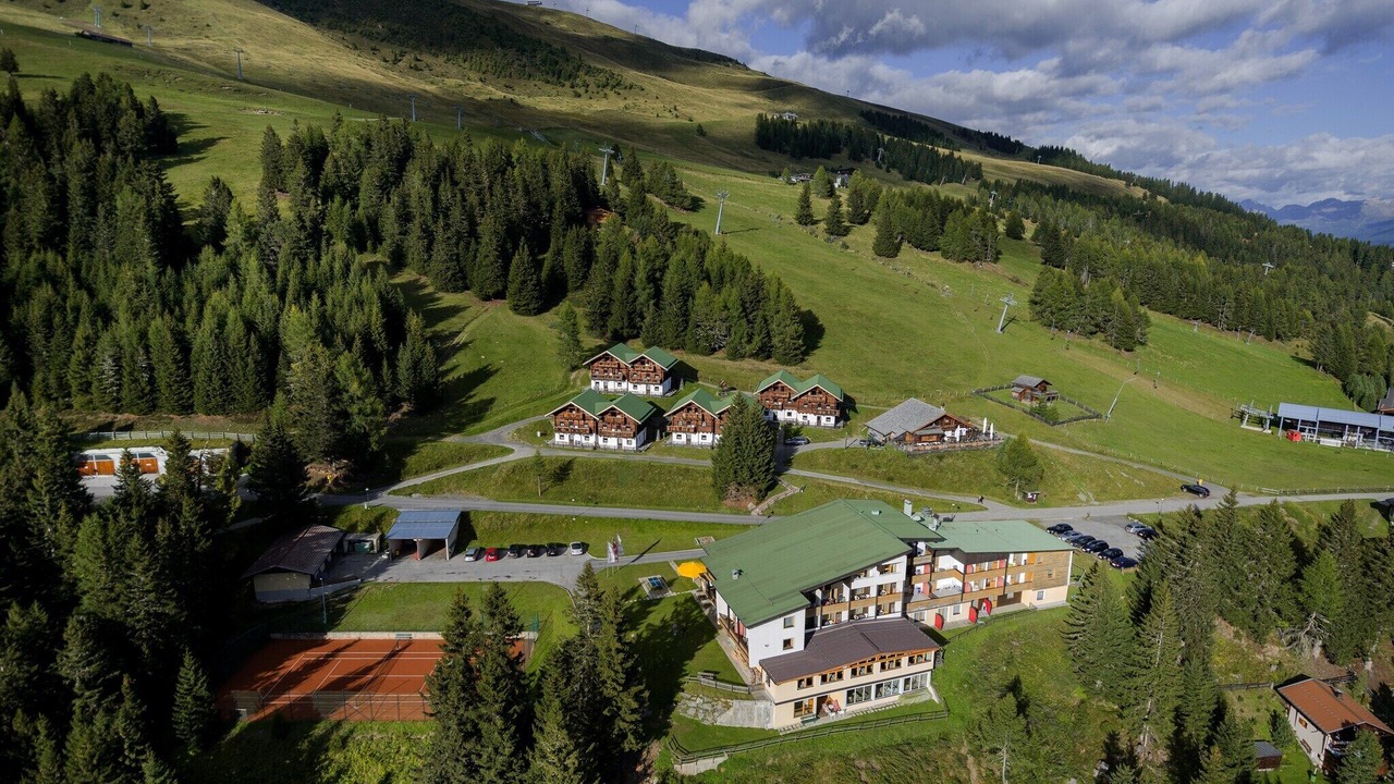 Photo of Outdoor in Zettersfeld Ski Resort