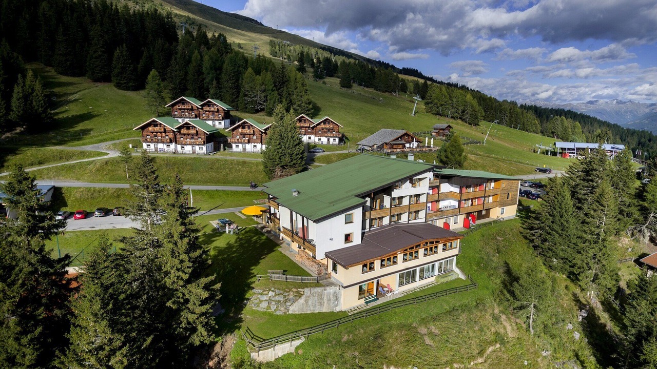 Photo of Outdoor in Zettersfeld Ski Resort