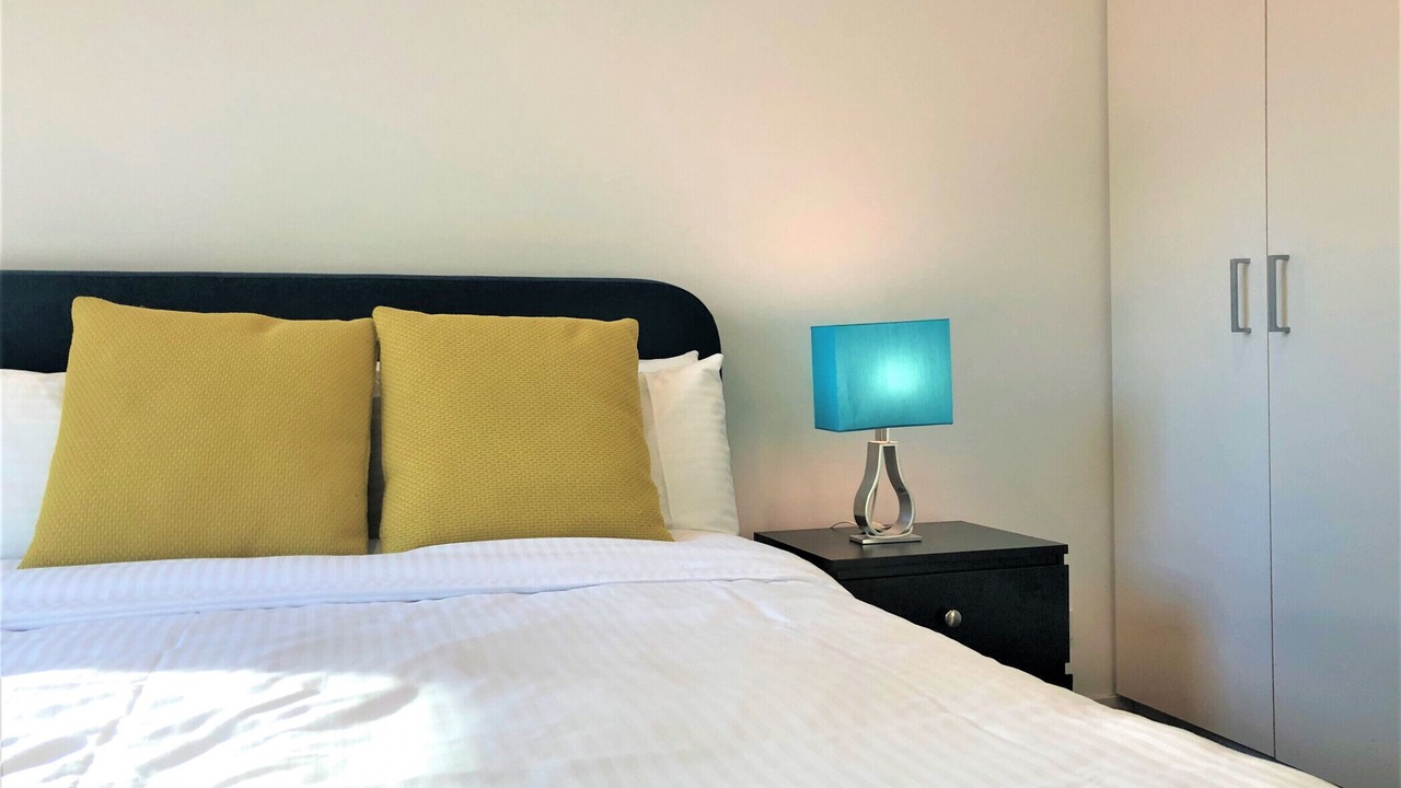 Photo of Bedroom in Docklands