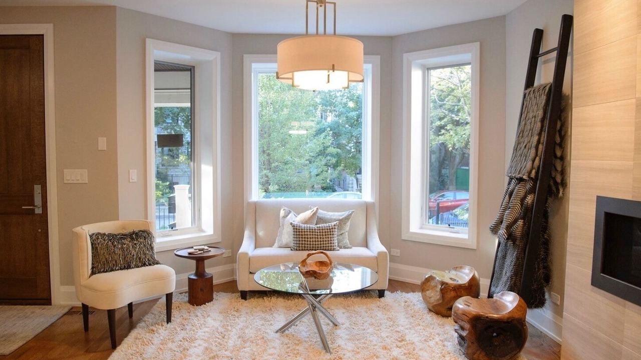 Photo of Livingroom in Lakeview