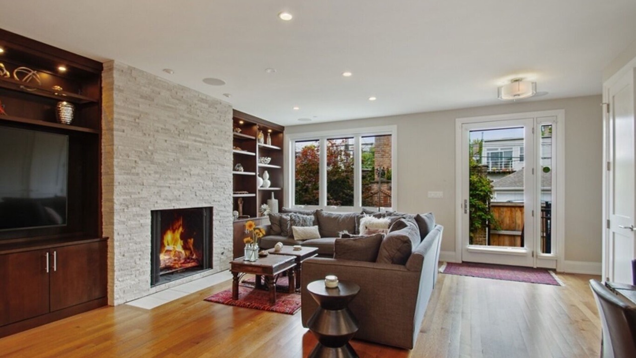 Photo of Bedroom in Lakeview