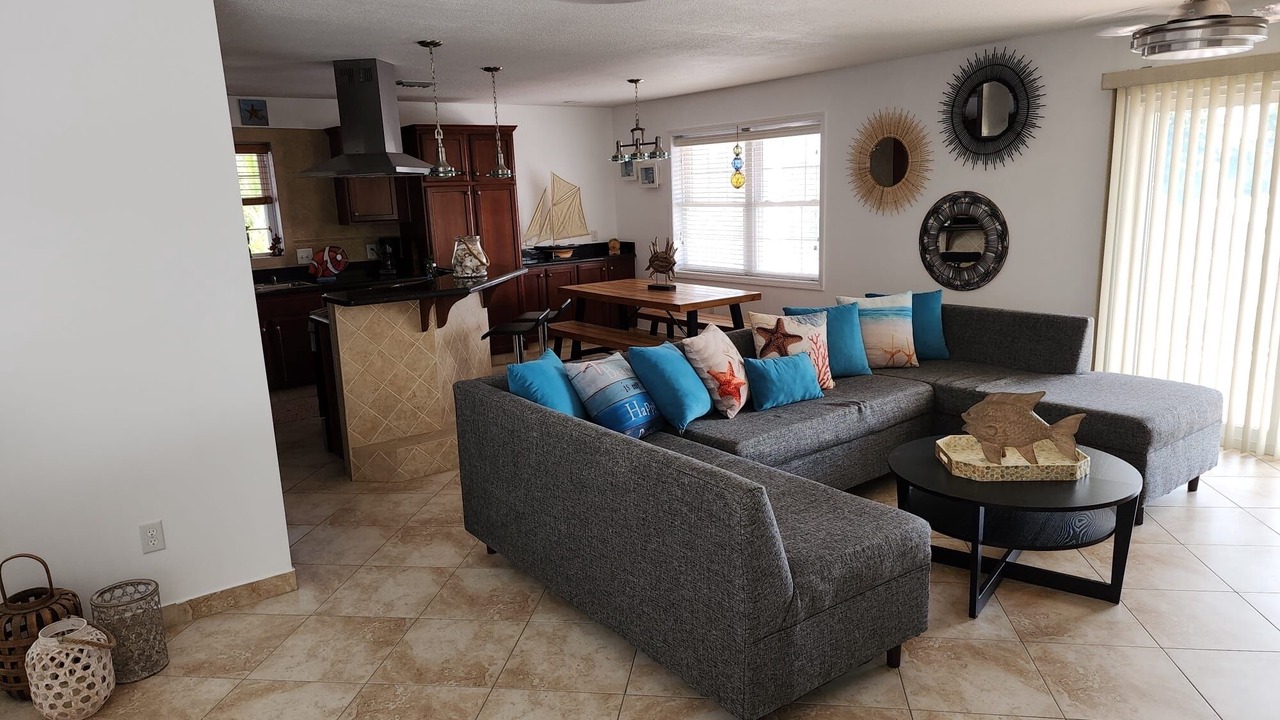 Photo of Livingroom in Key Largo