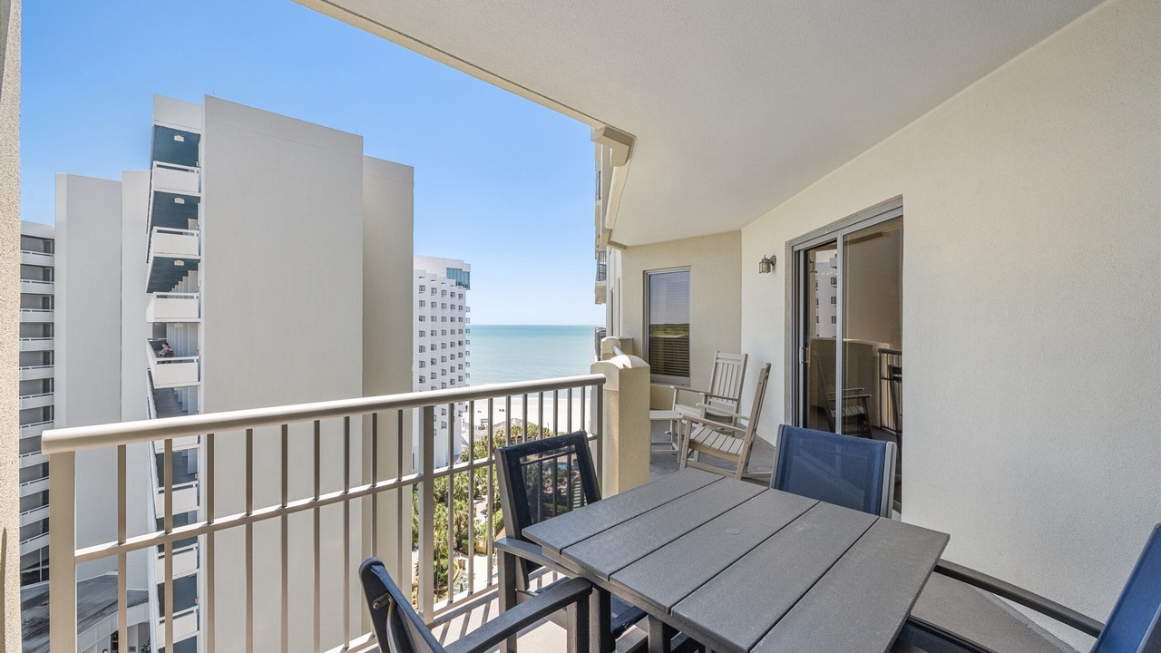 Photo of Patio Balcony in Arcadian Shores