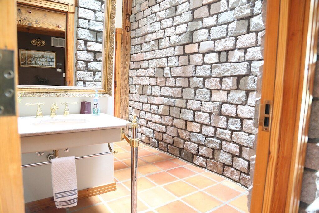 Photo of Bathroom in Elizabeth