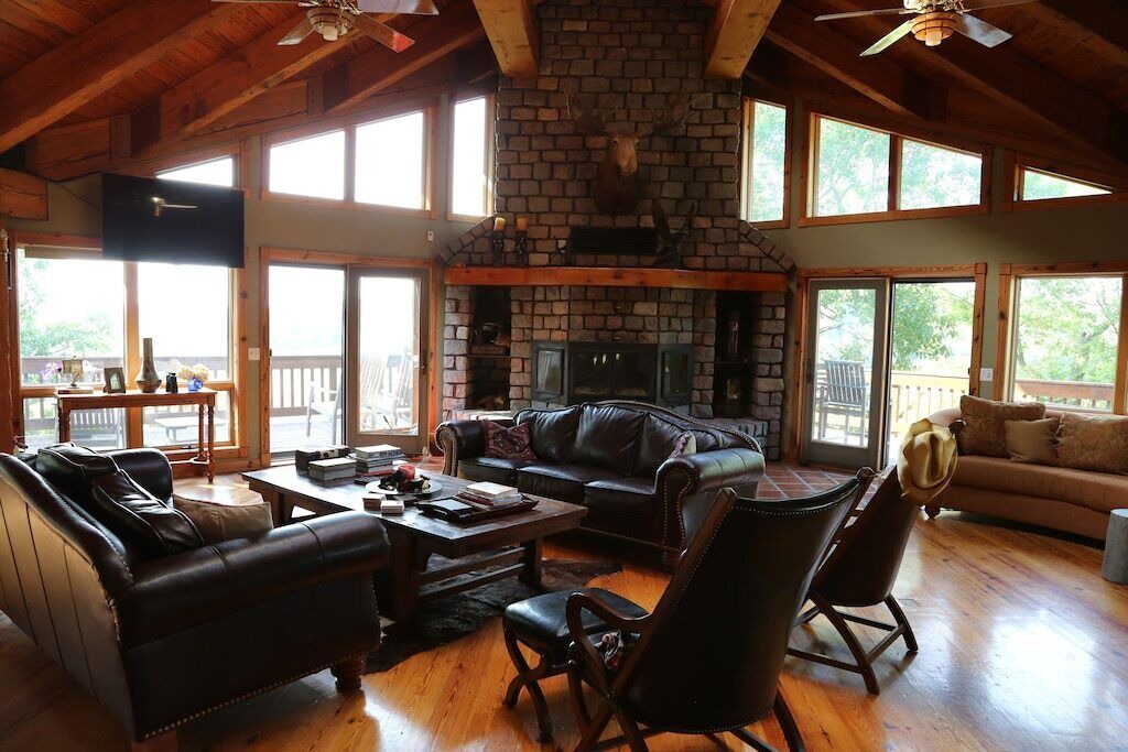 Photo of Livingroom in Elizabeth