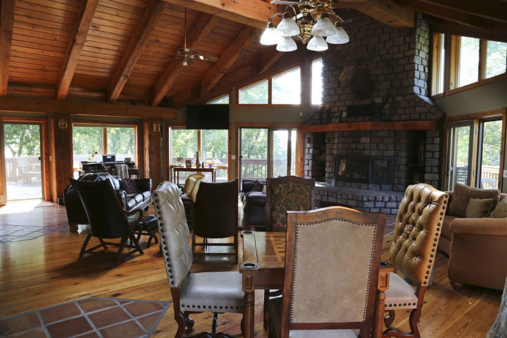 Photo of Livingroom in Elizabeth