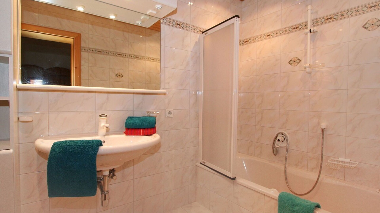 Photo of Bathroom in Kapfing