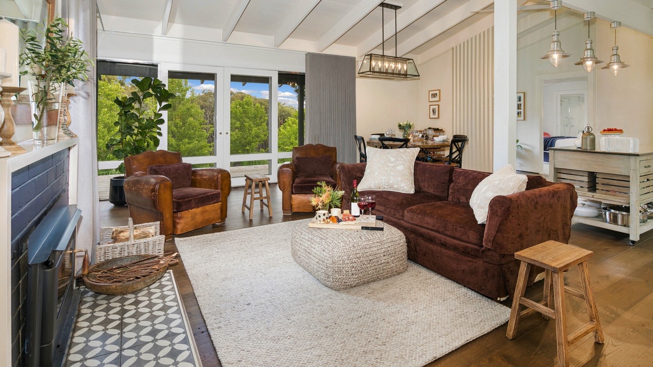 Photo of Bedroom in Red Hill South
