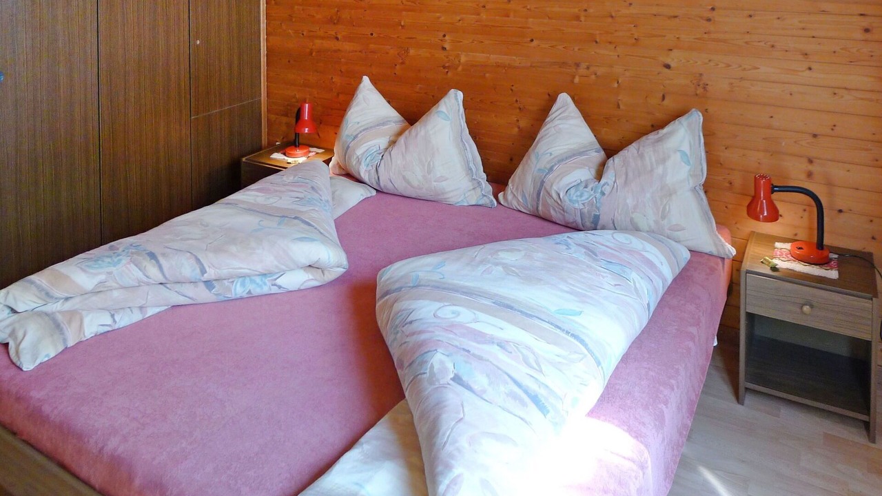 Photo of Bedroom in Elm