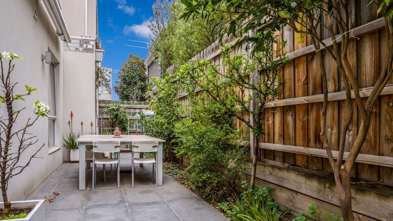 Photo of Outdoor in Carnegie
