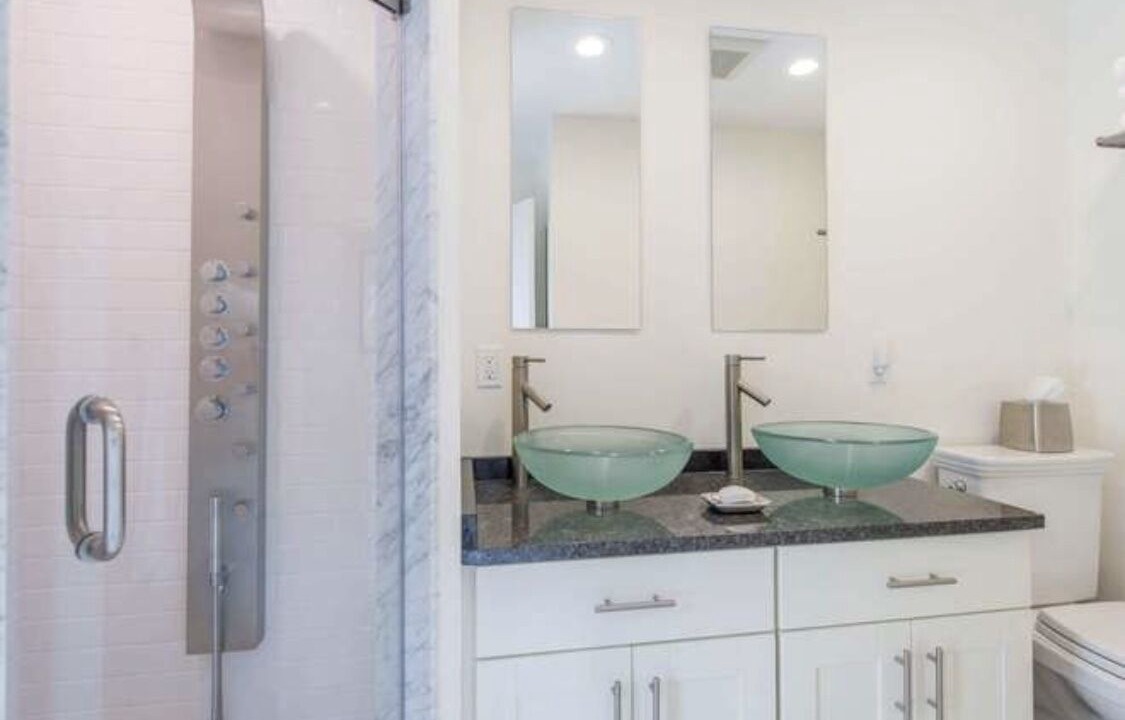 Photo of Bathroom in East Hampton North