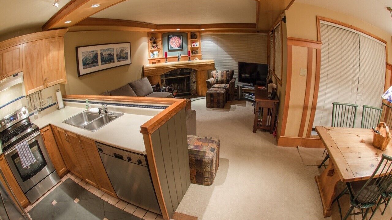 Photo of Bedroom in Whistler Creekside