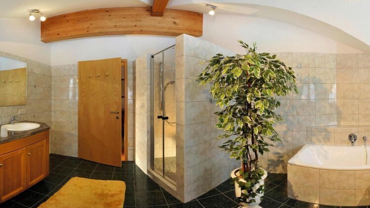 Photo of Bathroom in Achenkirch