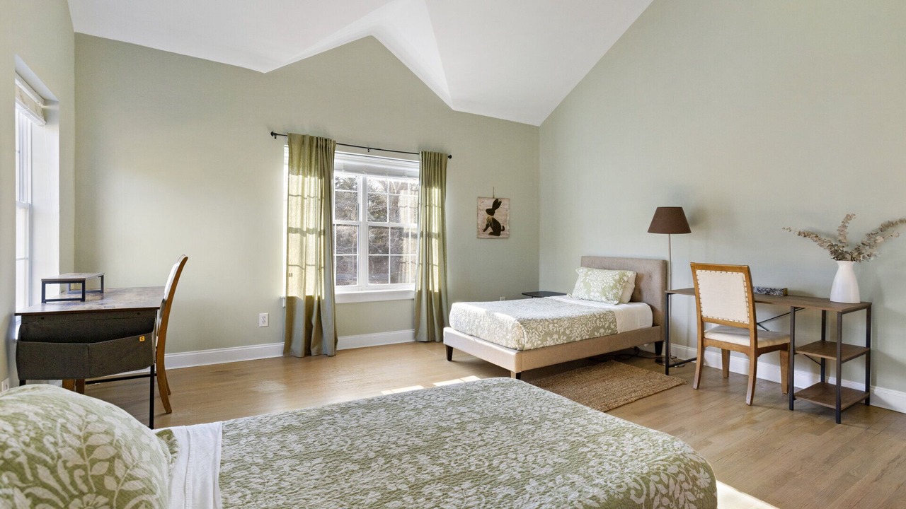 Photo of Bedroom in Shinnecock Hills