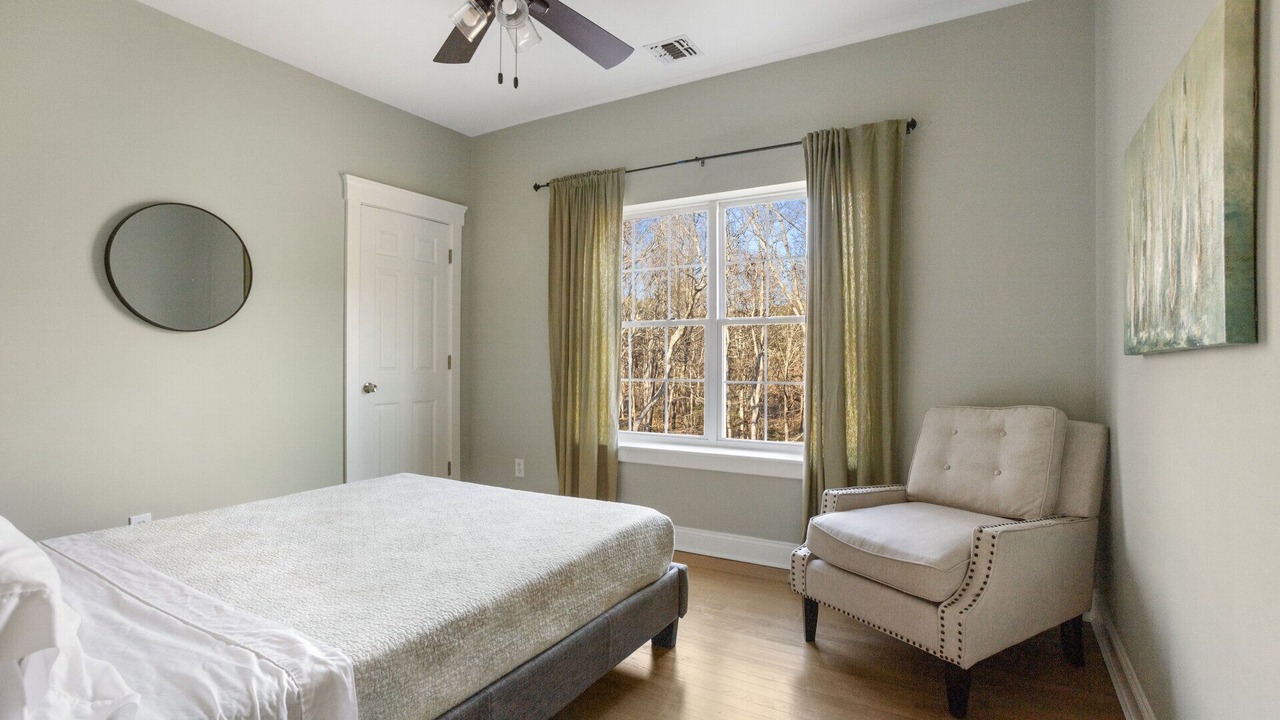 Photo of Bedroom in Shinnecock Hills