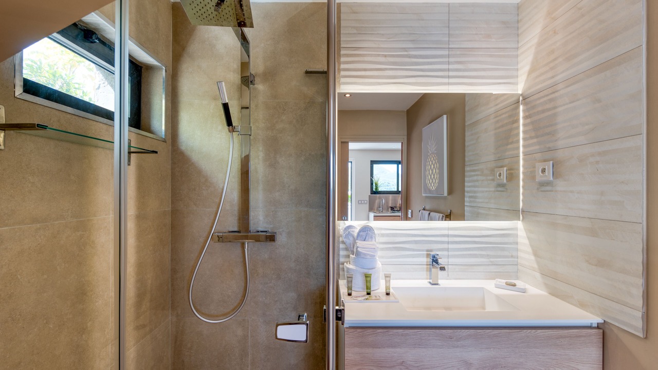 Photo of Bathroom in Grand Case