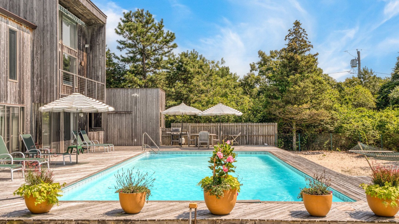 Photo of Outdoor in Beach Hampton
