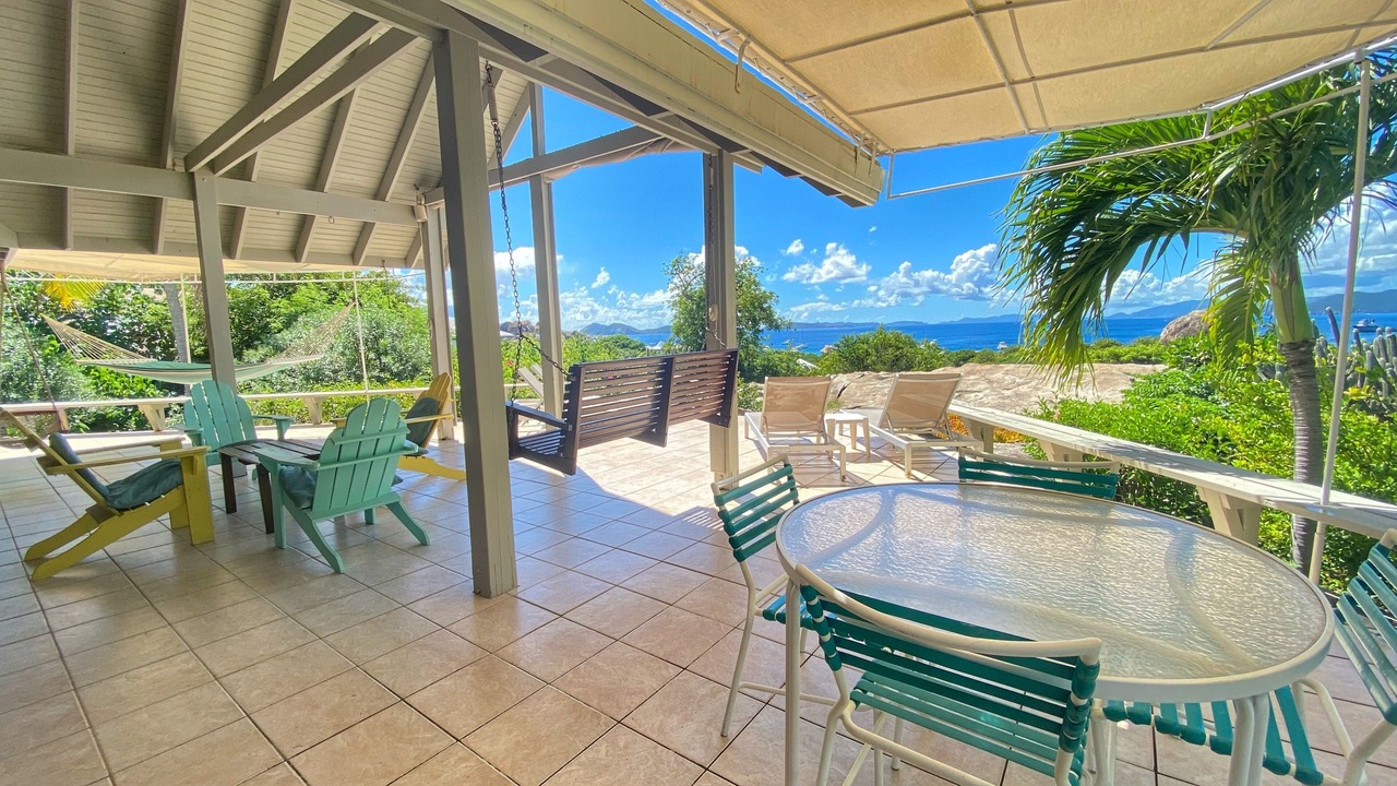 Photo of Outdoor in Little Trunk Bay
