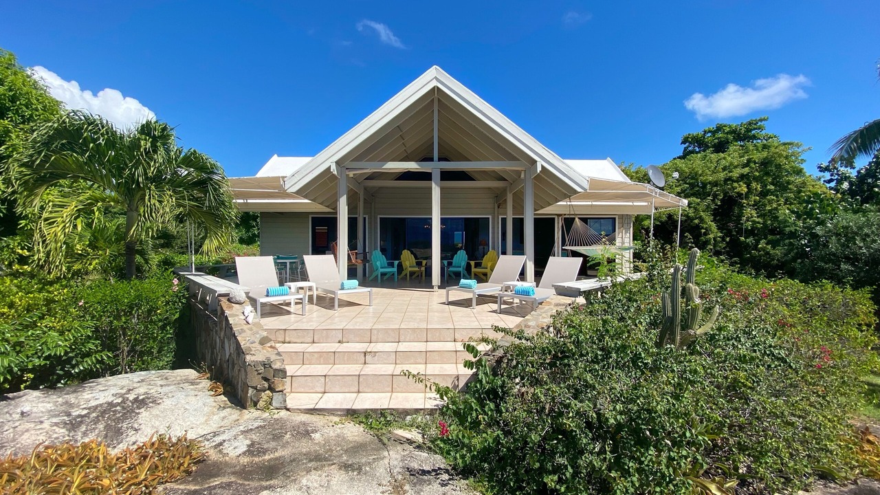 Photo of Patio Balcony in Little Trunk Bay
