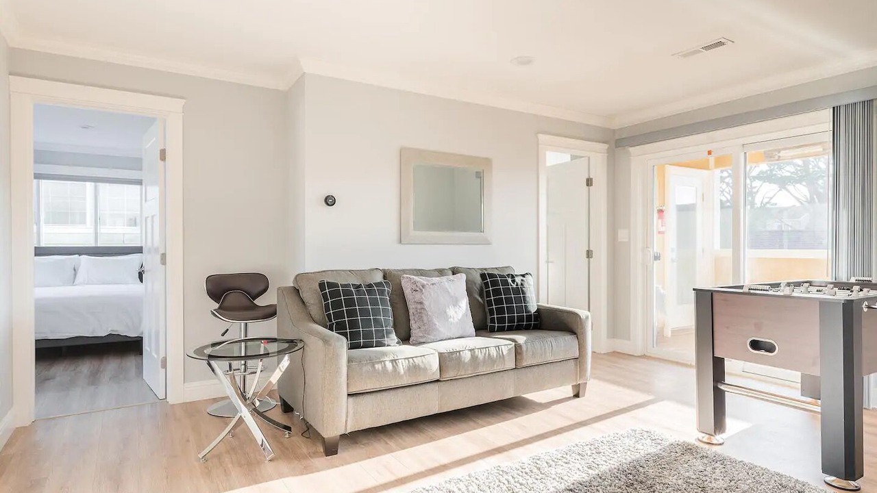 Photo of Bedroom in Pacifica