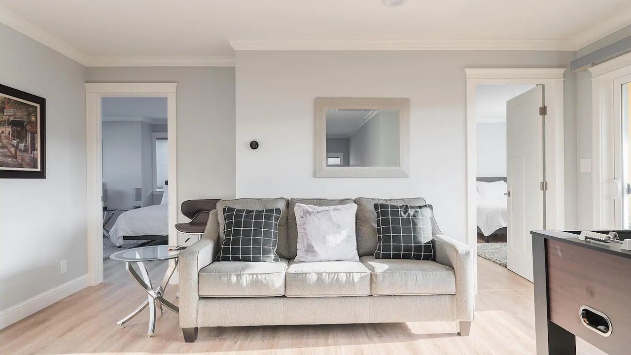 Photo of Livingroom in Pacifica