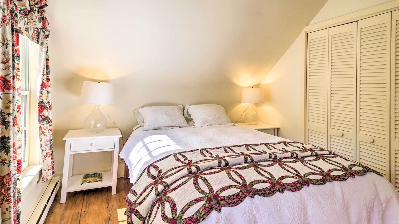 Photo of Bedroom in Brookfield