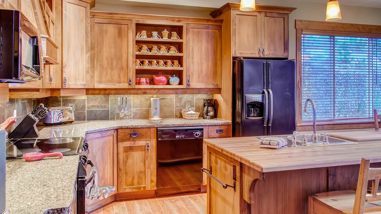 Photo of Kitchen in Snow Pine Estates