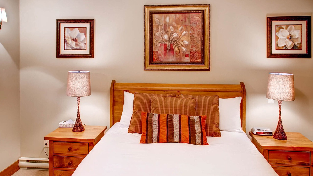 Photo of Bedroom in Snow Pine Estates