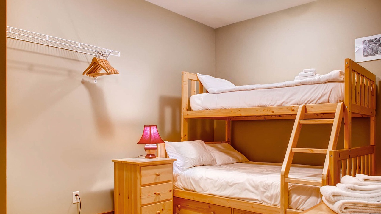 Photo of Bedroom in Snow Pine Estates