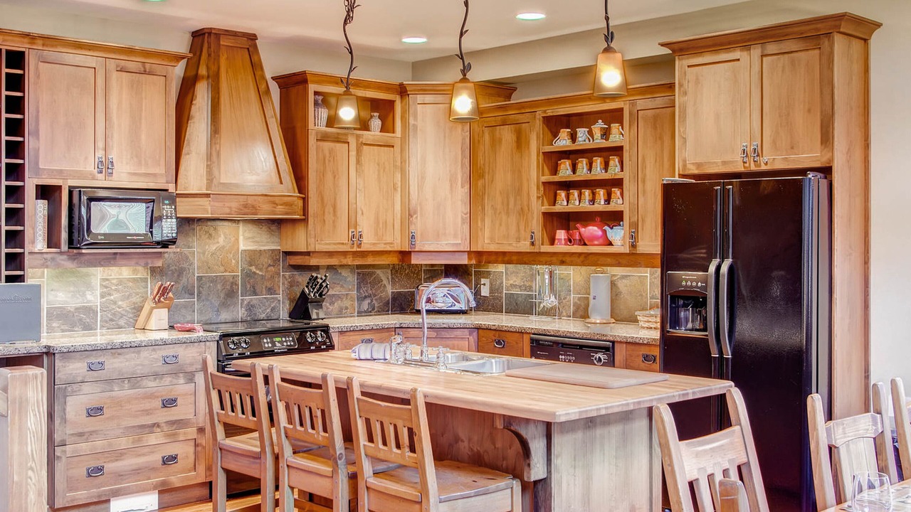 Photo of Kitchen in Snow Pine Estates