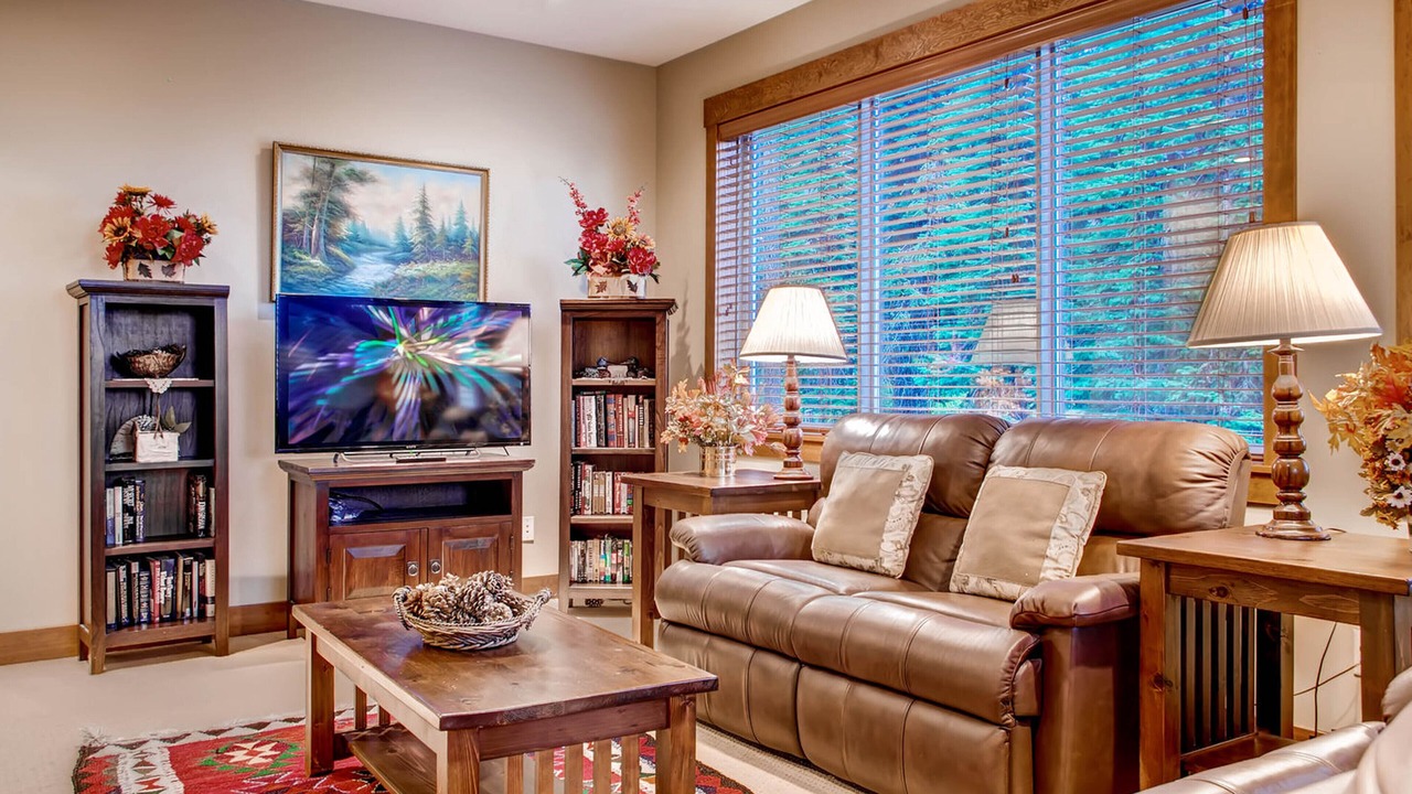 Photo of Livingroom in Snow Pine Estates