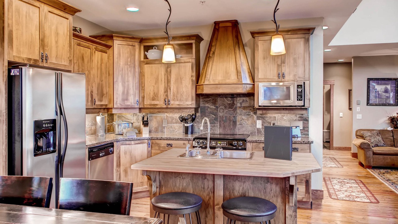 Photo of Kitchen in Snow Pine Estates