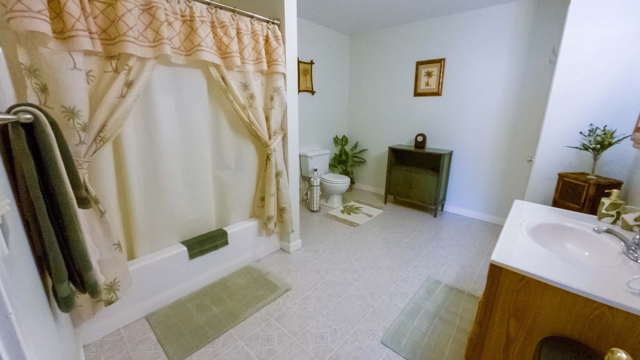 Photo of Bathroom in Mount Tabor