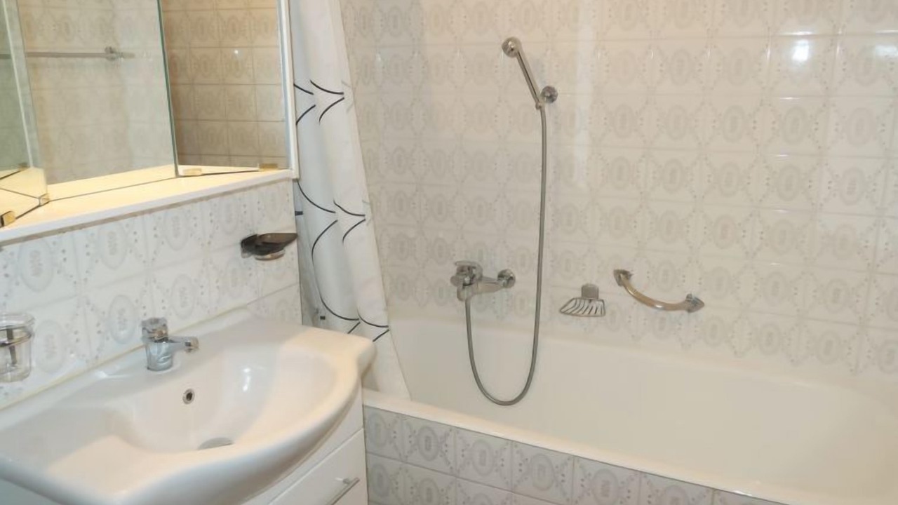 Photo of Bathroom in Saint-Pierre-de-Clages