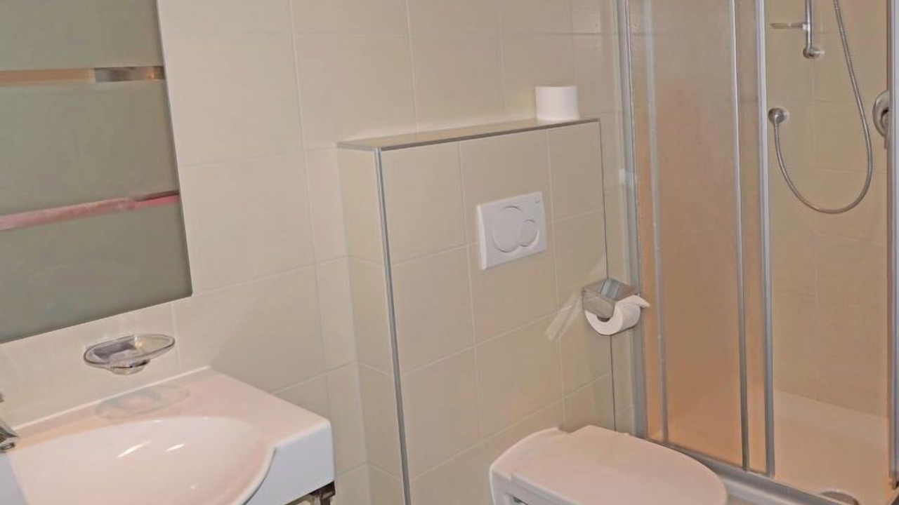 Photo of Bathroom in Flirsch