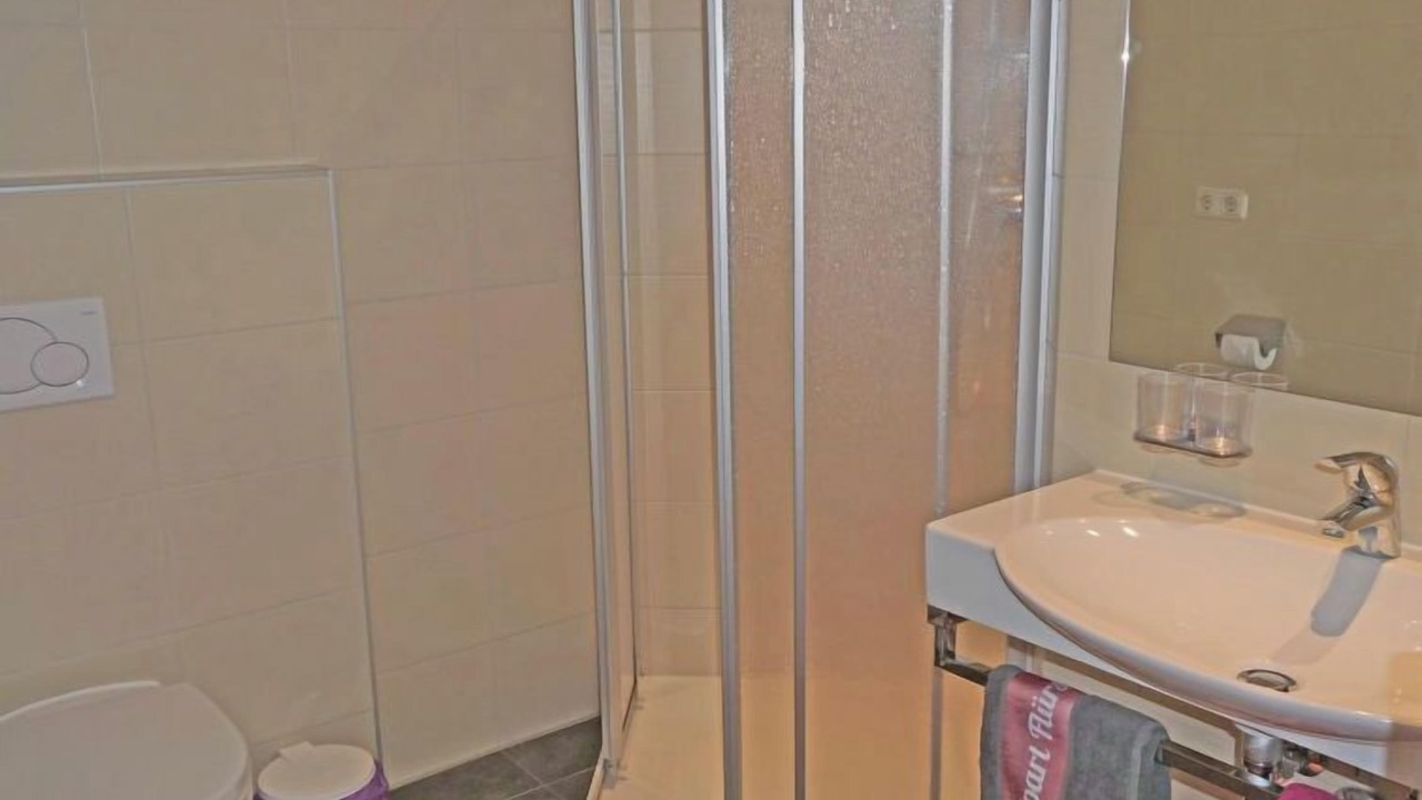 Photo of Bathroom in Flirsch