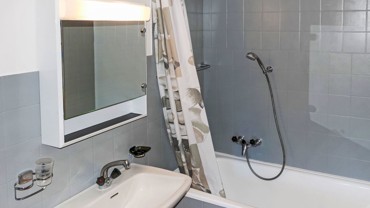 Photo of Bathroom in Saint-Pierre-de-Clages