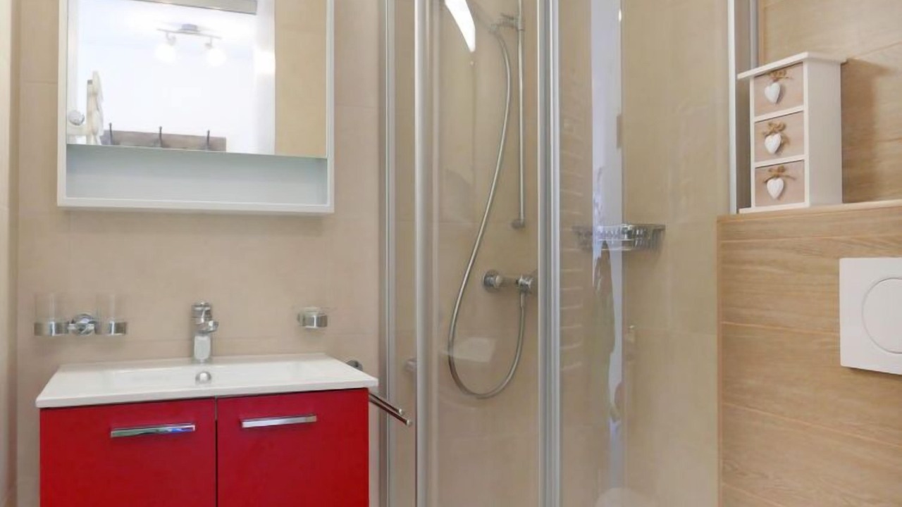 Photo of Bathroom in Saint-Pierre-de-Clages