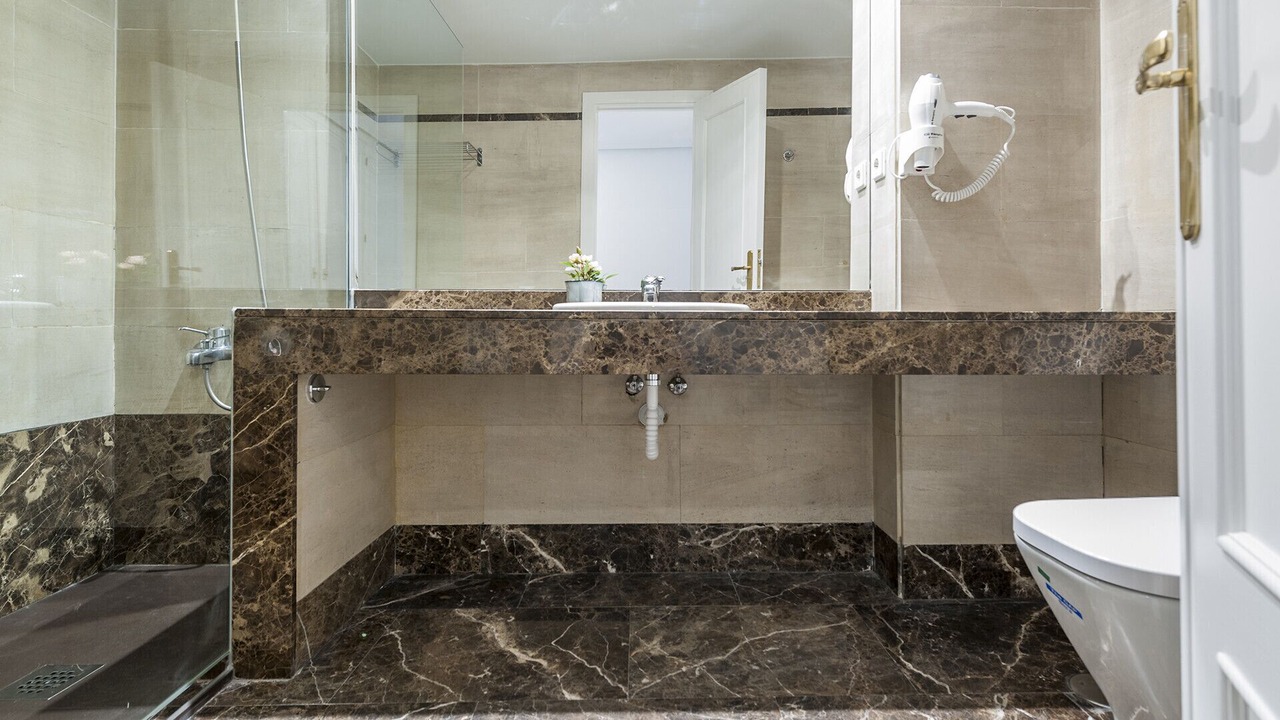 Photo of Bathroom in Malasana
