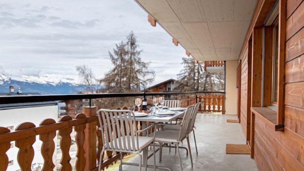 Photo of Outdoor in Saint-Pierre-de-Clages