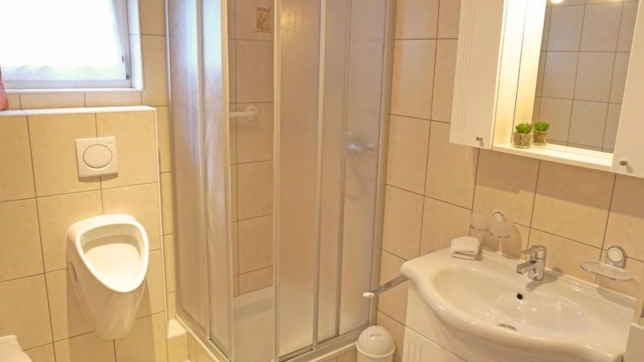 Photo of Bathroom in See